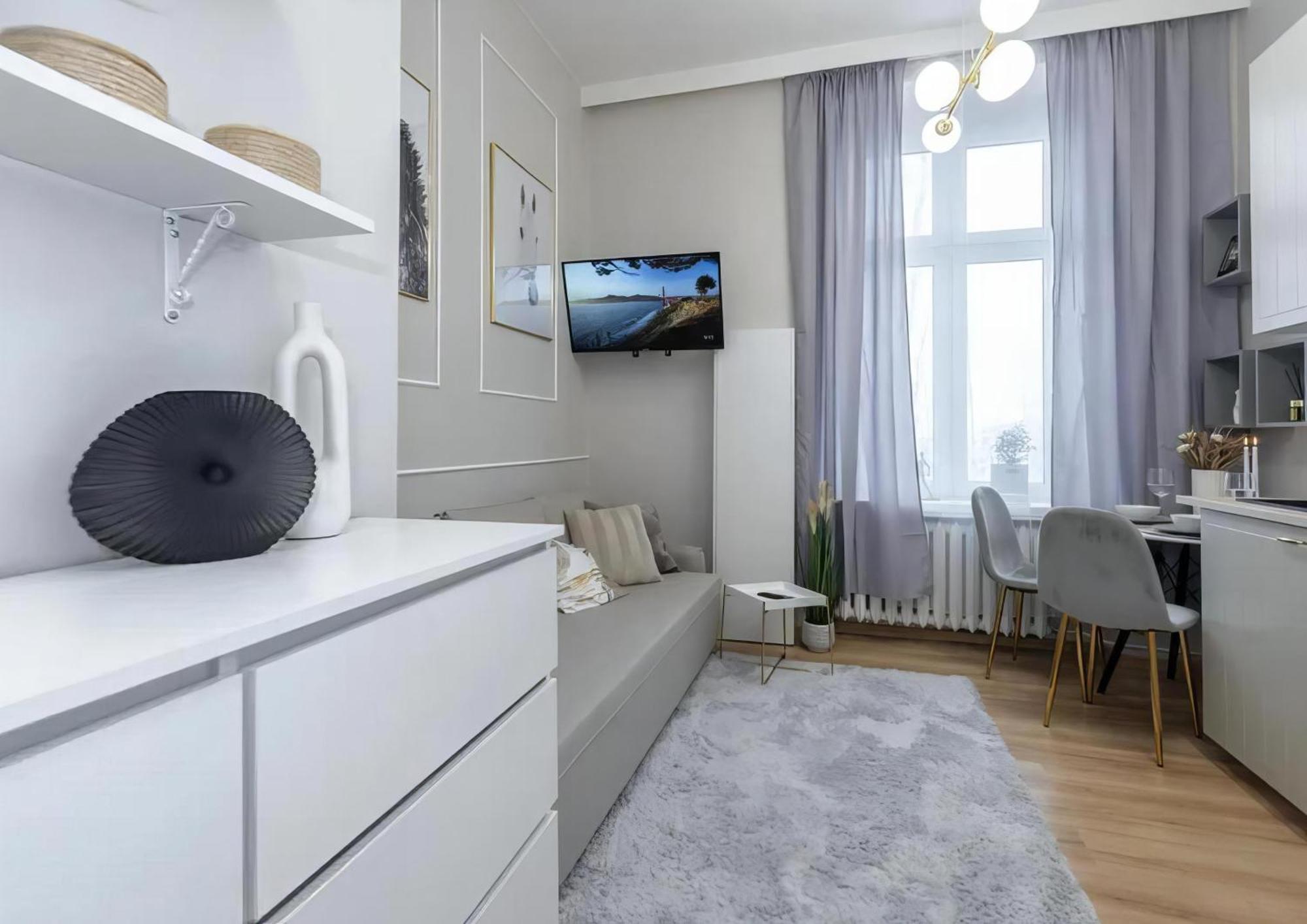 Q2 Warsaw Apartments Екстер'єр фото